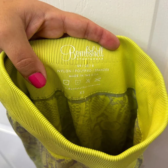 Bombshell Sportswear Snake Seamless leggings Size XS - Picture 6 of 6